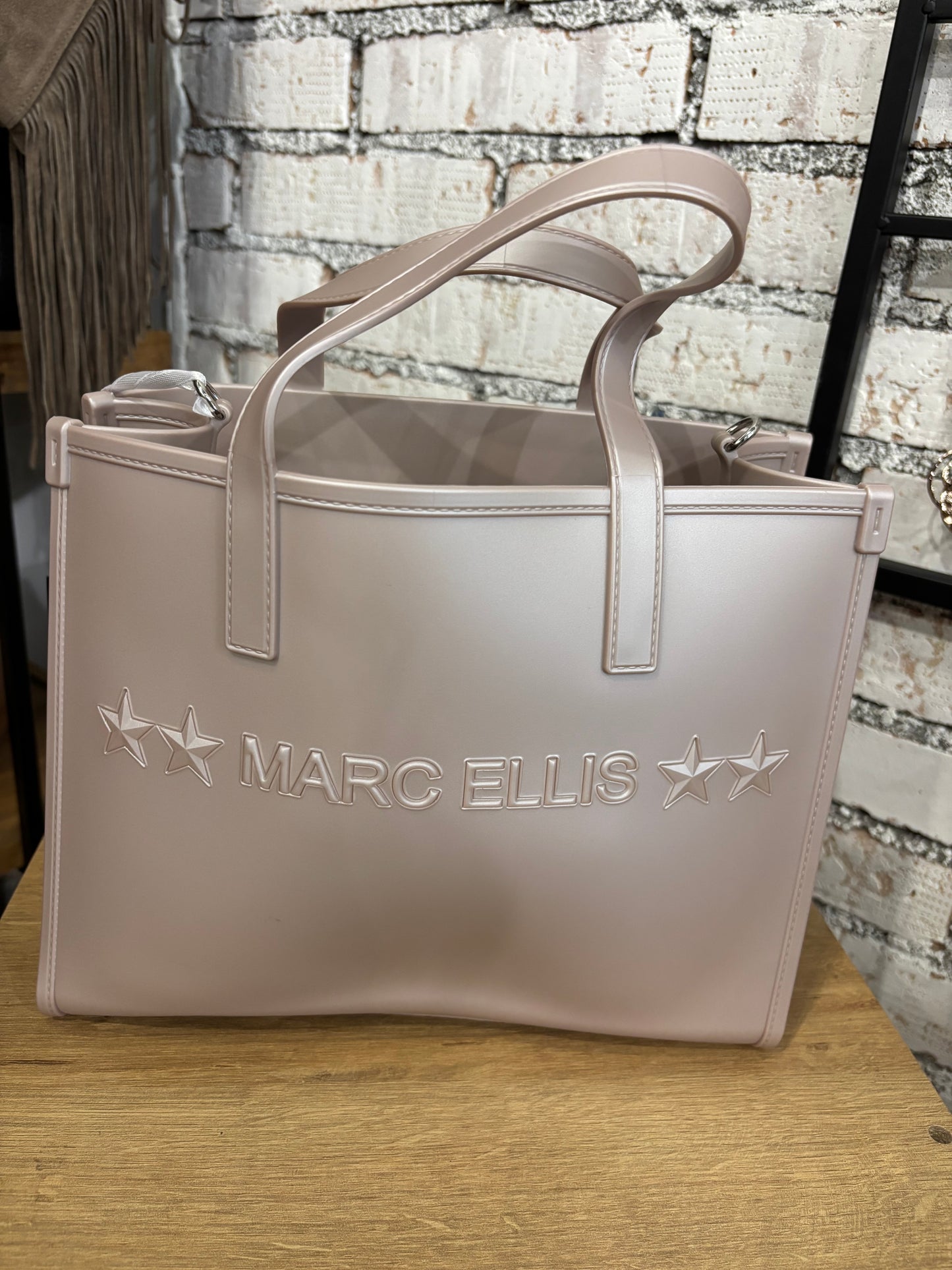 SHOULDERBAG FLAT GO