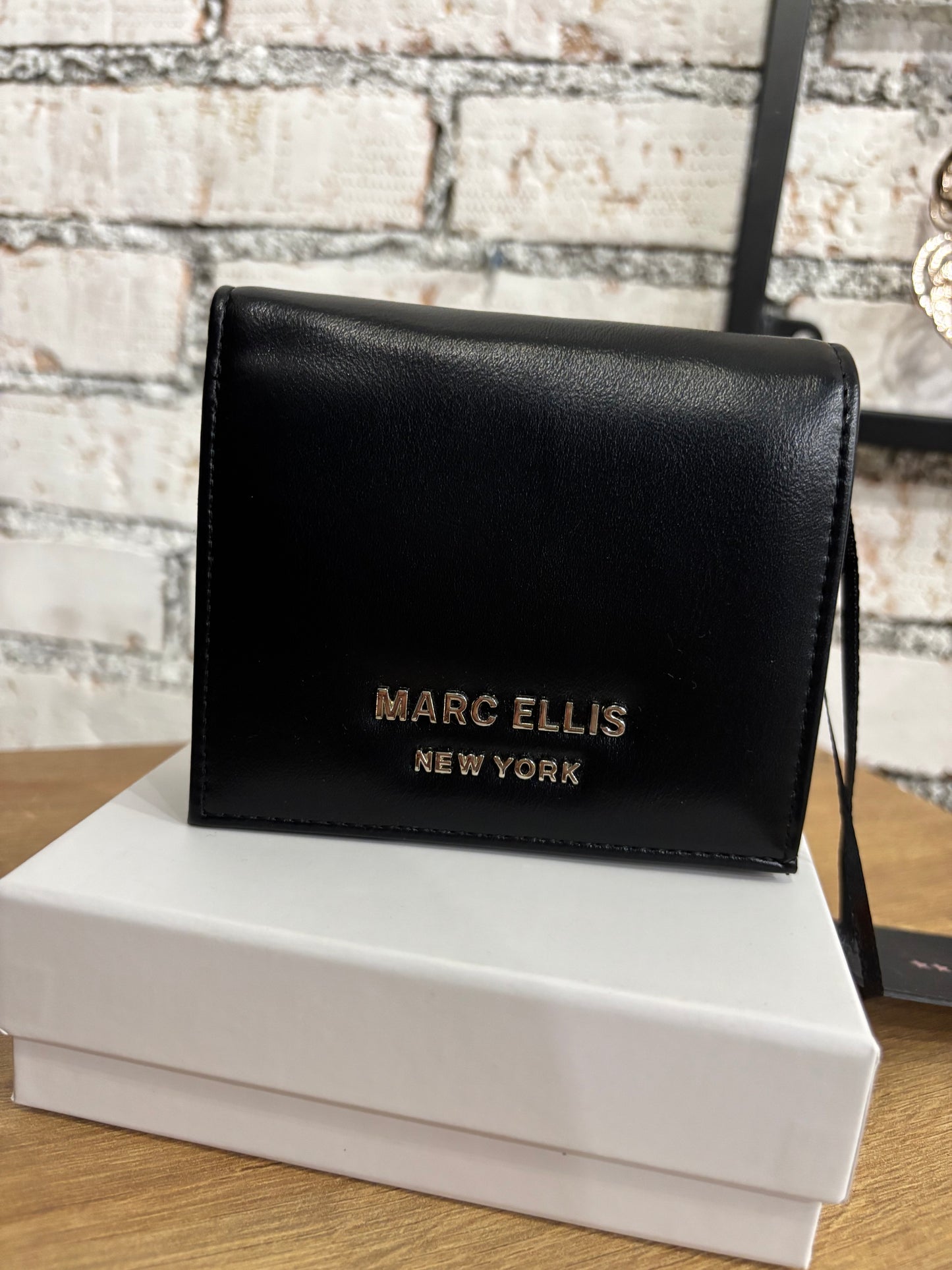 EDA BY WALLET