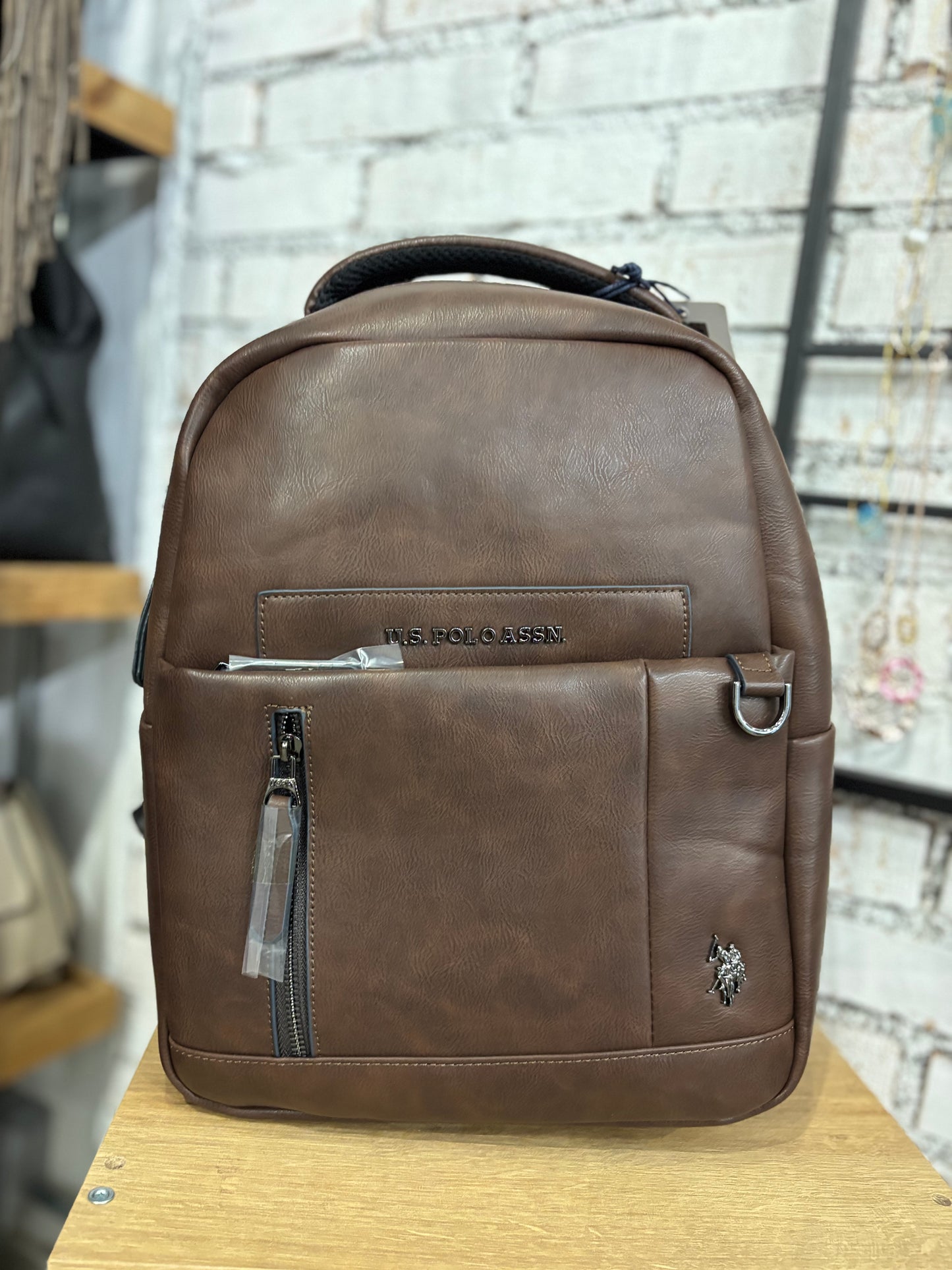 CAMBRIDGE SMALL BACKPACK