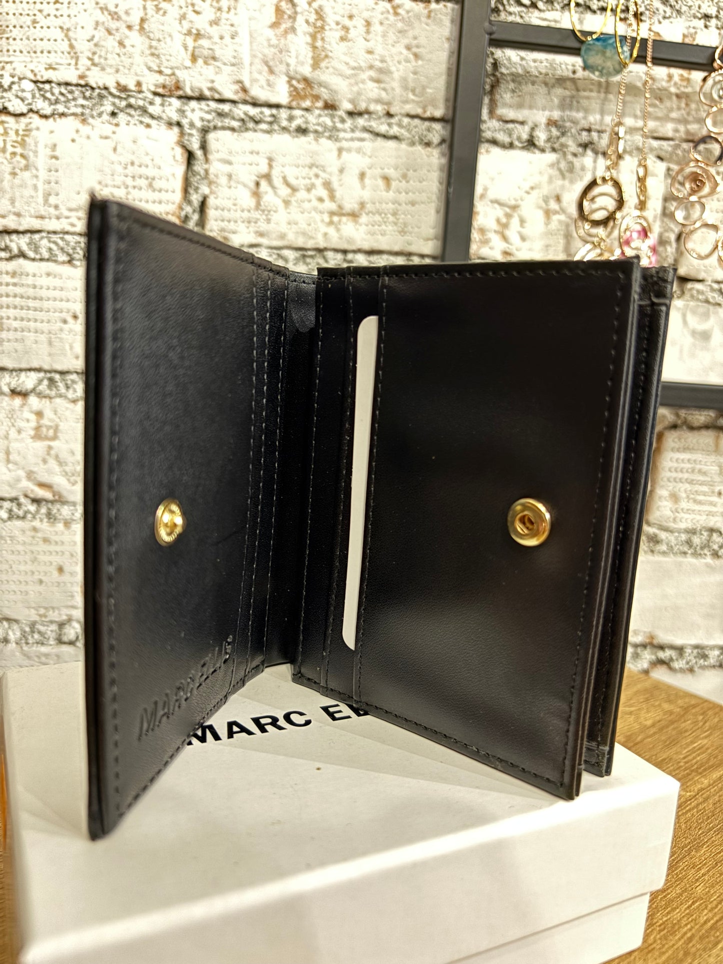 EDA BY WALLET