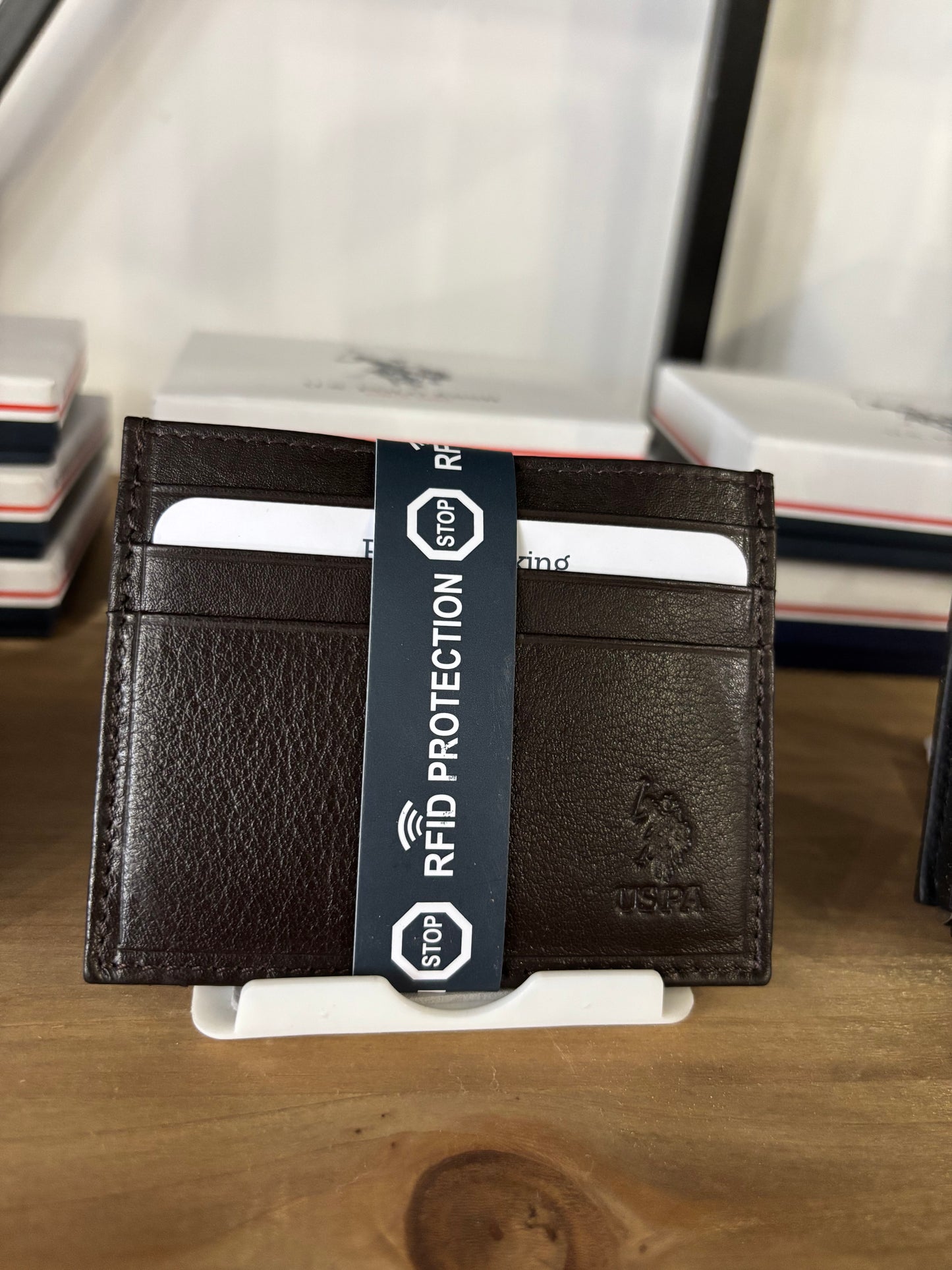BRAZIL CREDIT CARD HOLDER